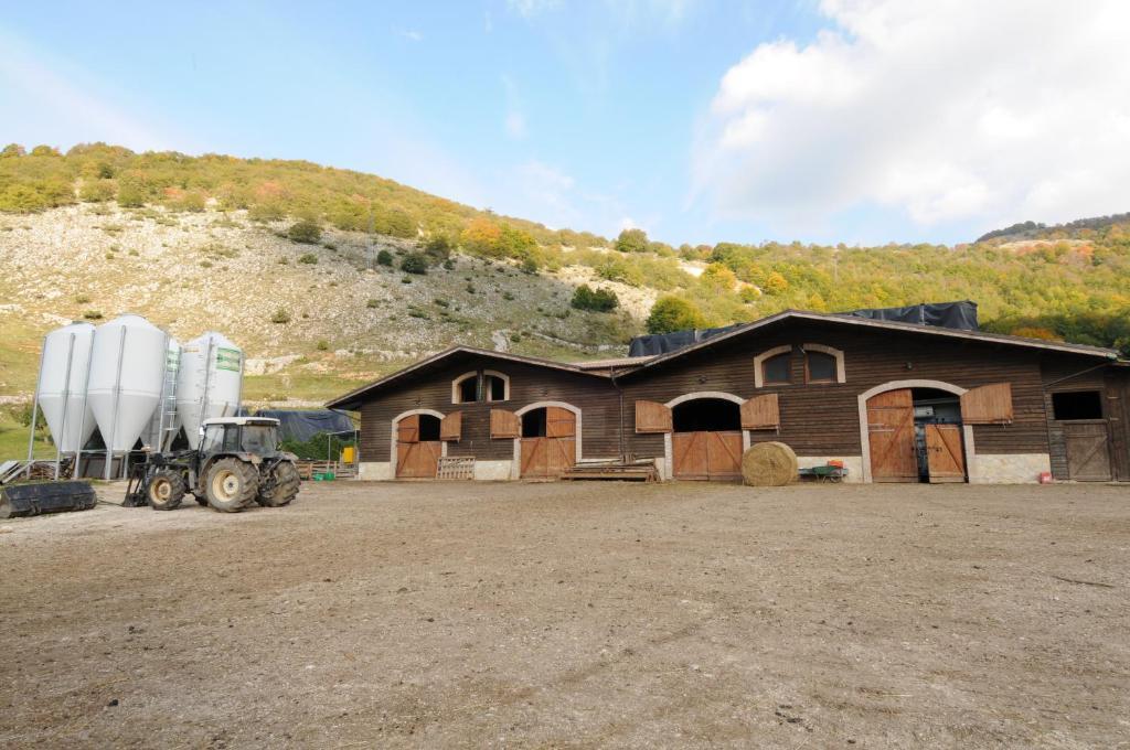 הוילה סקאנו Bio Agriturismo Valle Scannese מראה חיצוני תמונה