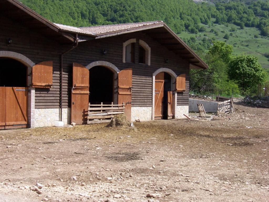 הוילה סקאנו Bio Agriturismo Valle Scannese מראה חיצוני תמונה